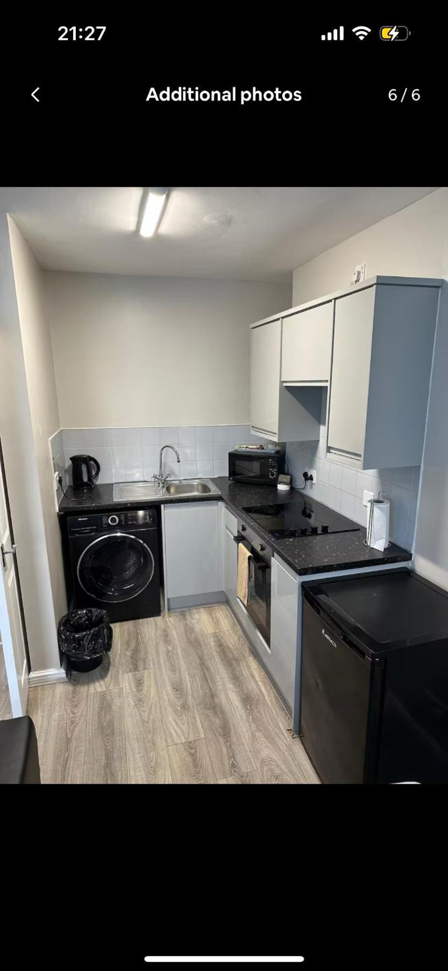 Apartment Recently Renovated Free Parking *